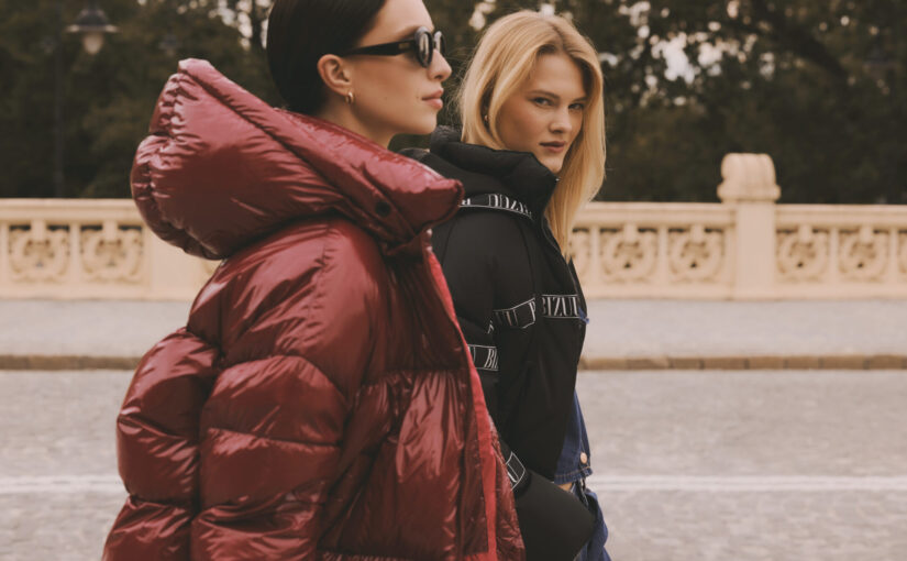 Jakie dodatki pasują do czerwonej kurtki? Modowy przewodnik