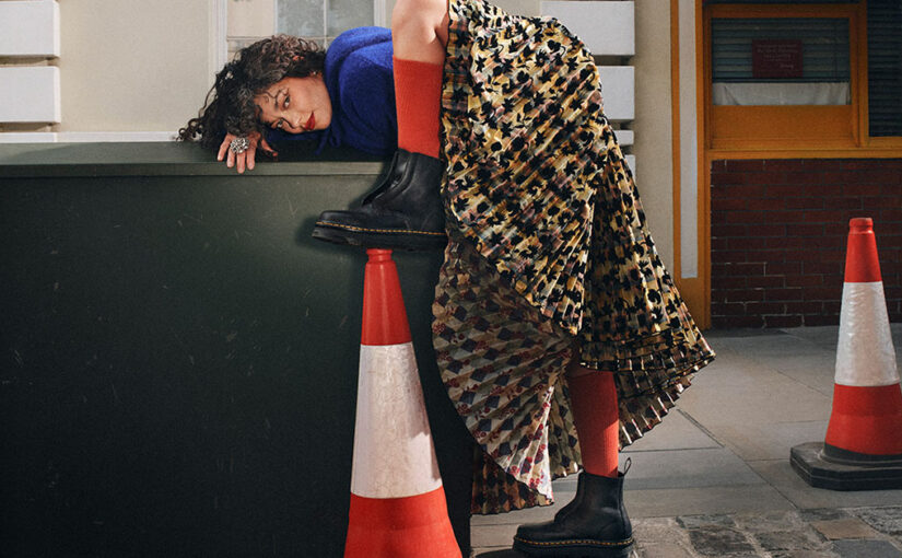 Plisowana spódnica – stylizacje jesień i zima. Czy skradną Twoje modowe serce?