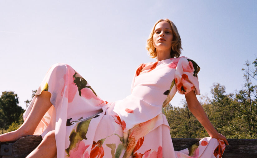 Fairycore – czym wyróżnia się ten styl? Poczuj się jak wróżka!