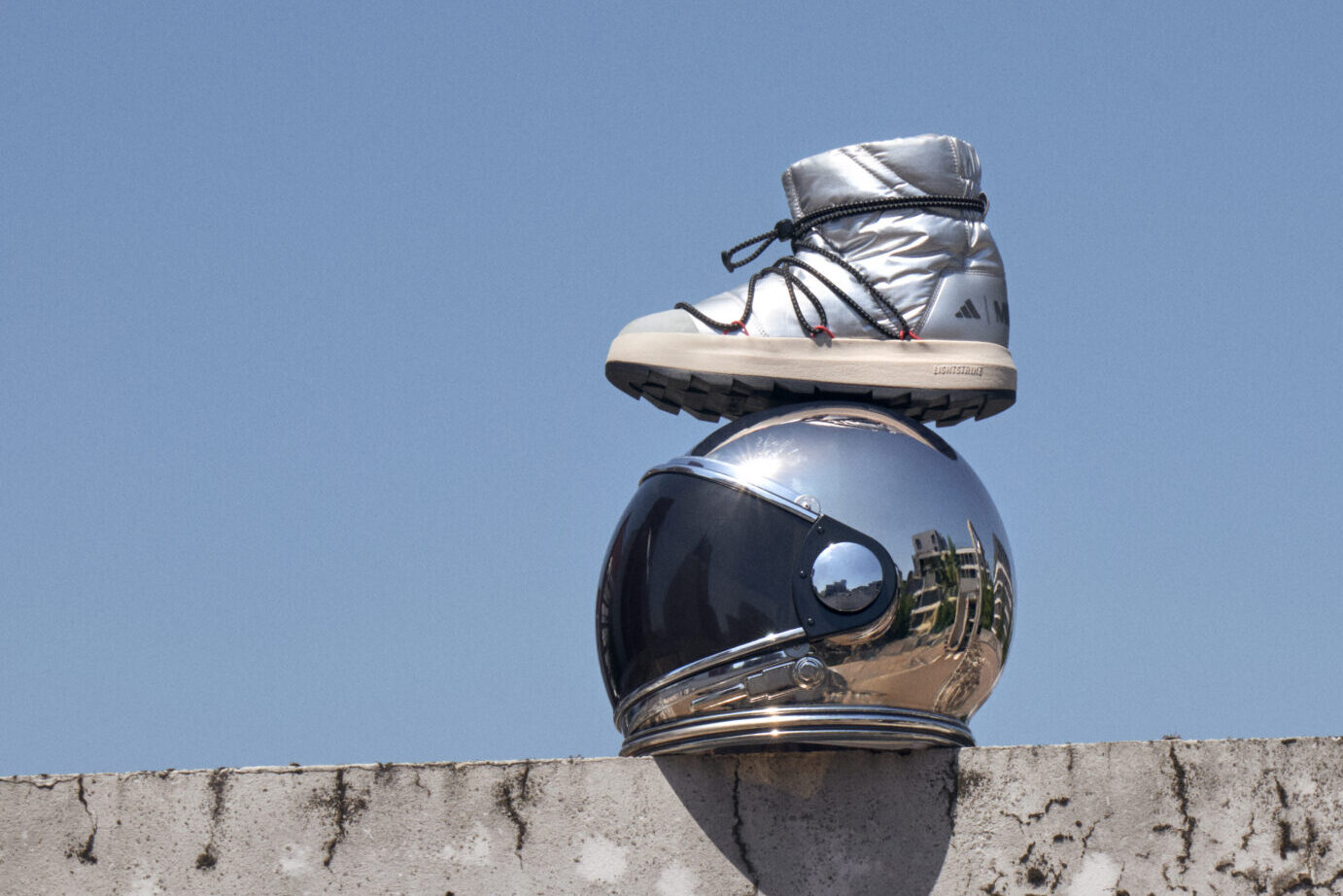 Adidas x Moon Boot: Sport spotyka kosmiczny glamour